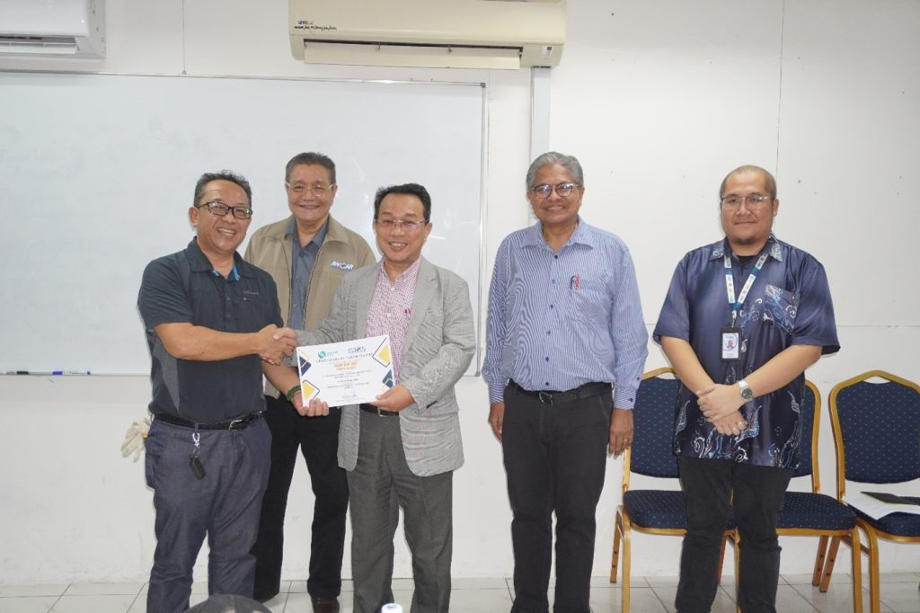 Inaugural Batch of Trainees Complete Sarawak Skills’ Short Course in Hybrid and Electric Vehicles Service and Maintenance